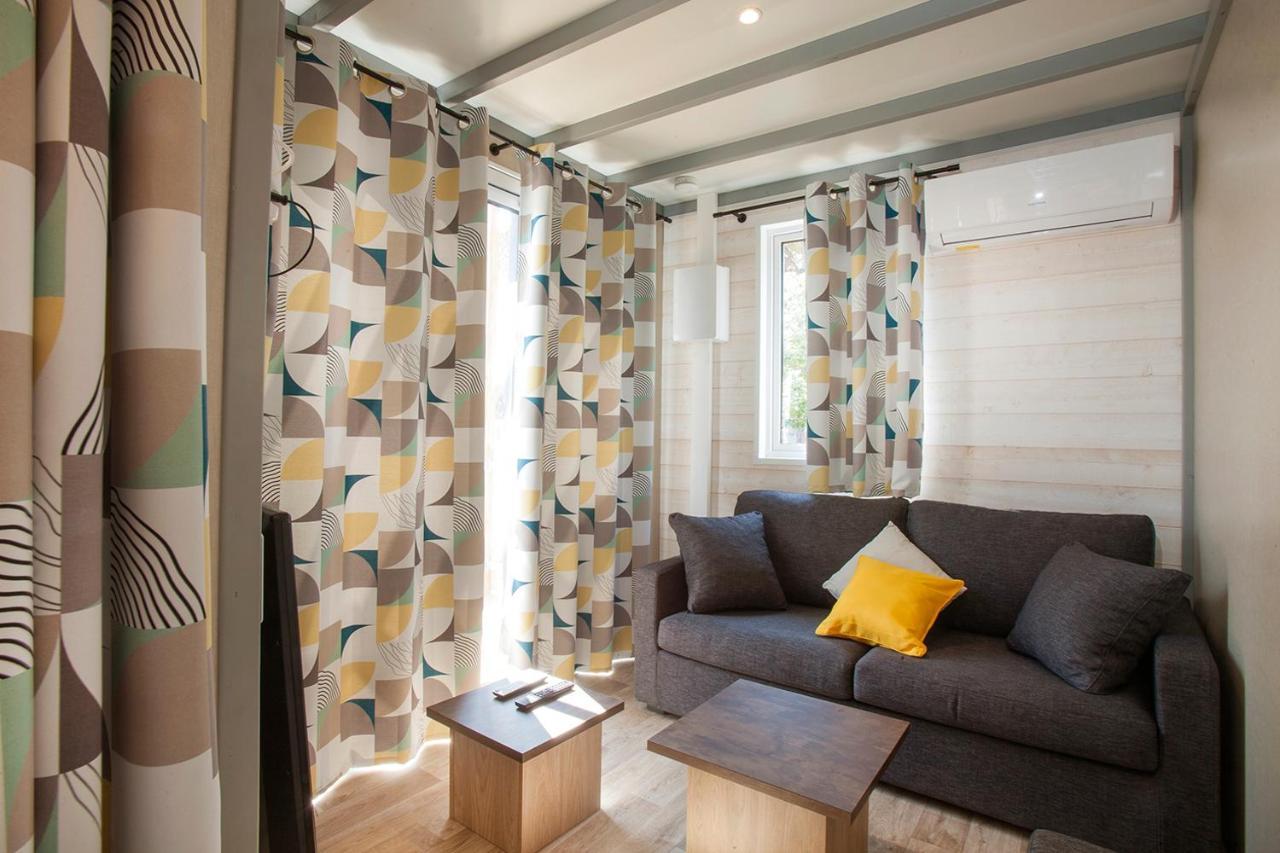 Superior Chalet Badiane