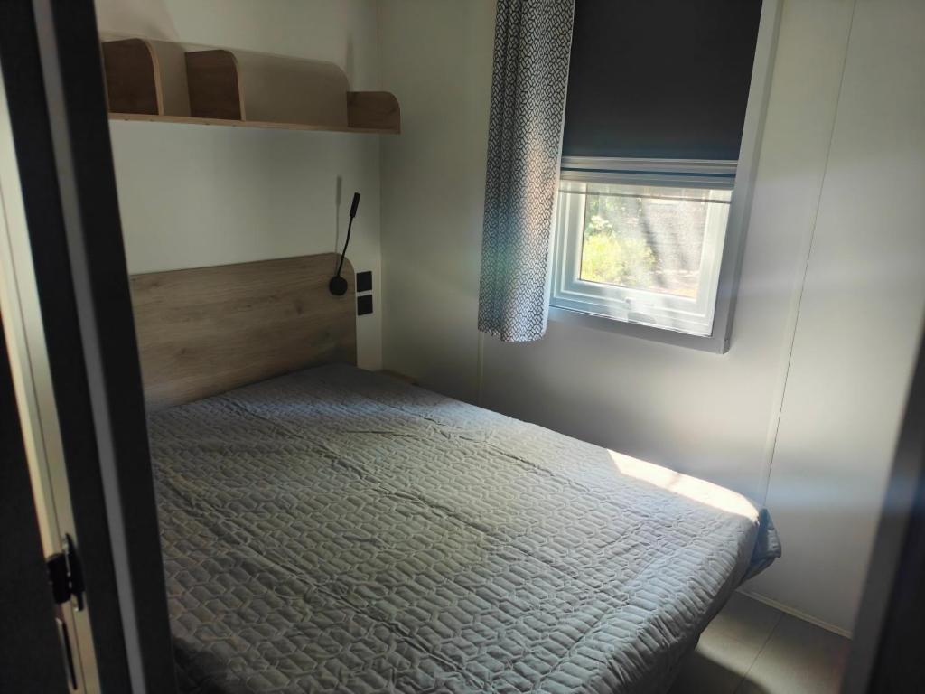 Three Bedroom Mobile Home Diana