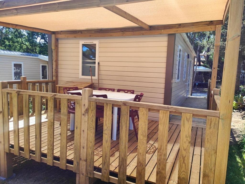 Three Bedroom Mobile Home Diana