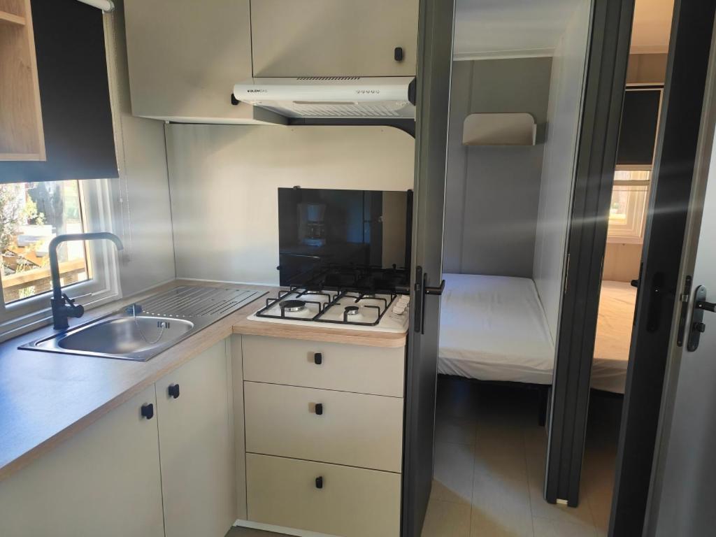 Three Bedroom Mobile Home Diana